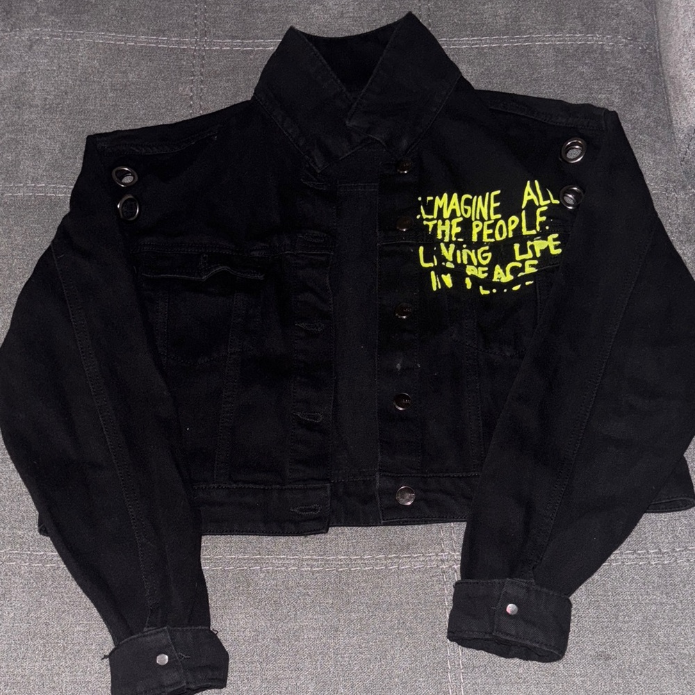 Women Small Black Cropped Jean Jacket
